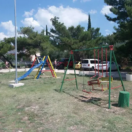 Nino - Crna Punta *